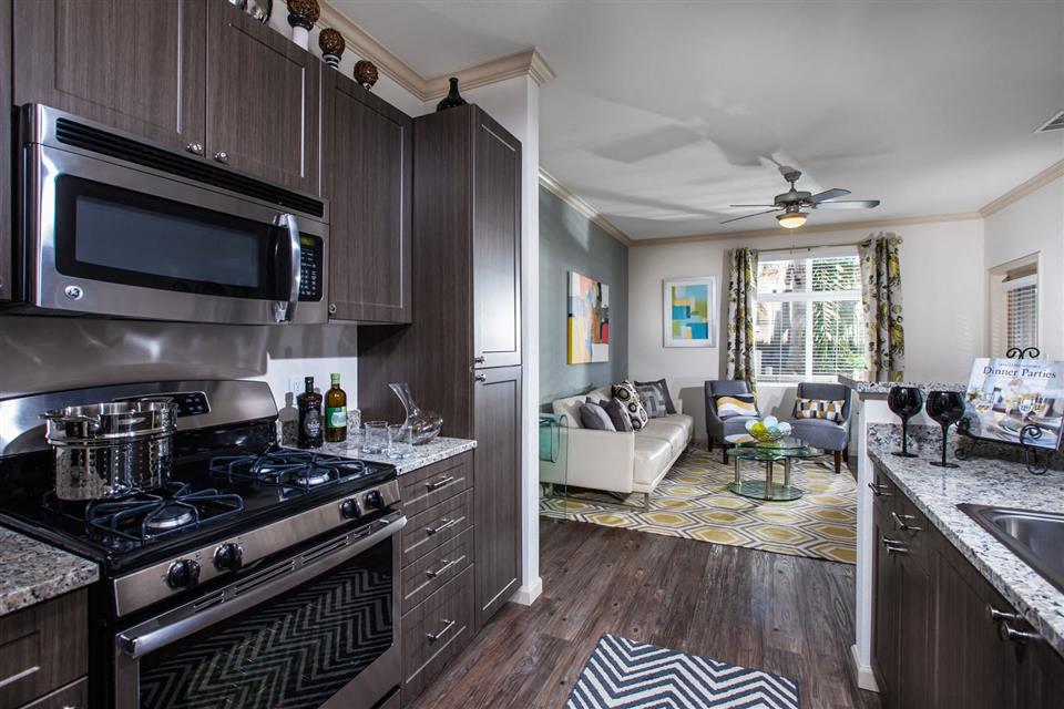 The Verdant Apartments photo 2